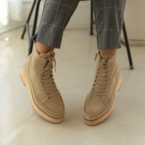 KELSI DAGGER Brooklyn Whip Clog Suede Booties (Fawn) - Picture 14 of 15